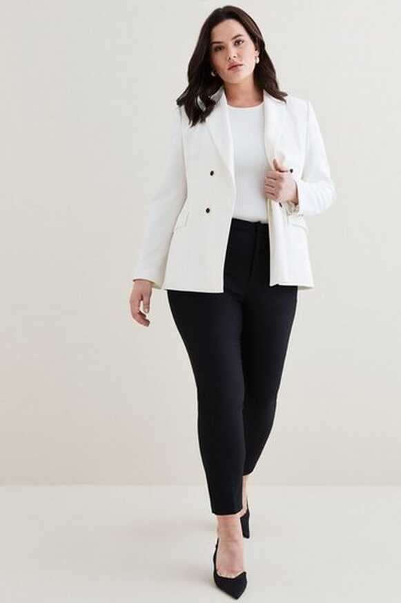 Plus Size Work Outfits | Plus Size Business Casual | Karen Millen