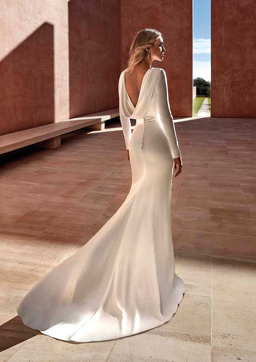 Pronovias - Appia Long Sleeve Wedding Dress | Lavelle Bridal Couture