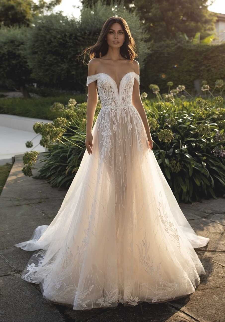 Pronovias | CLOE Beaded Fairytale Tulle Wedding Dress HK ...