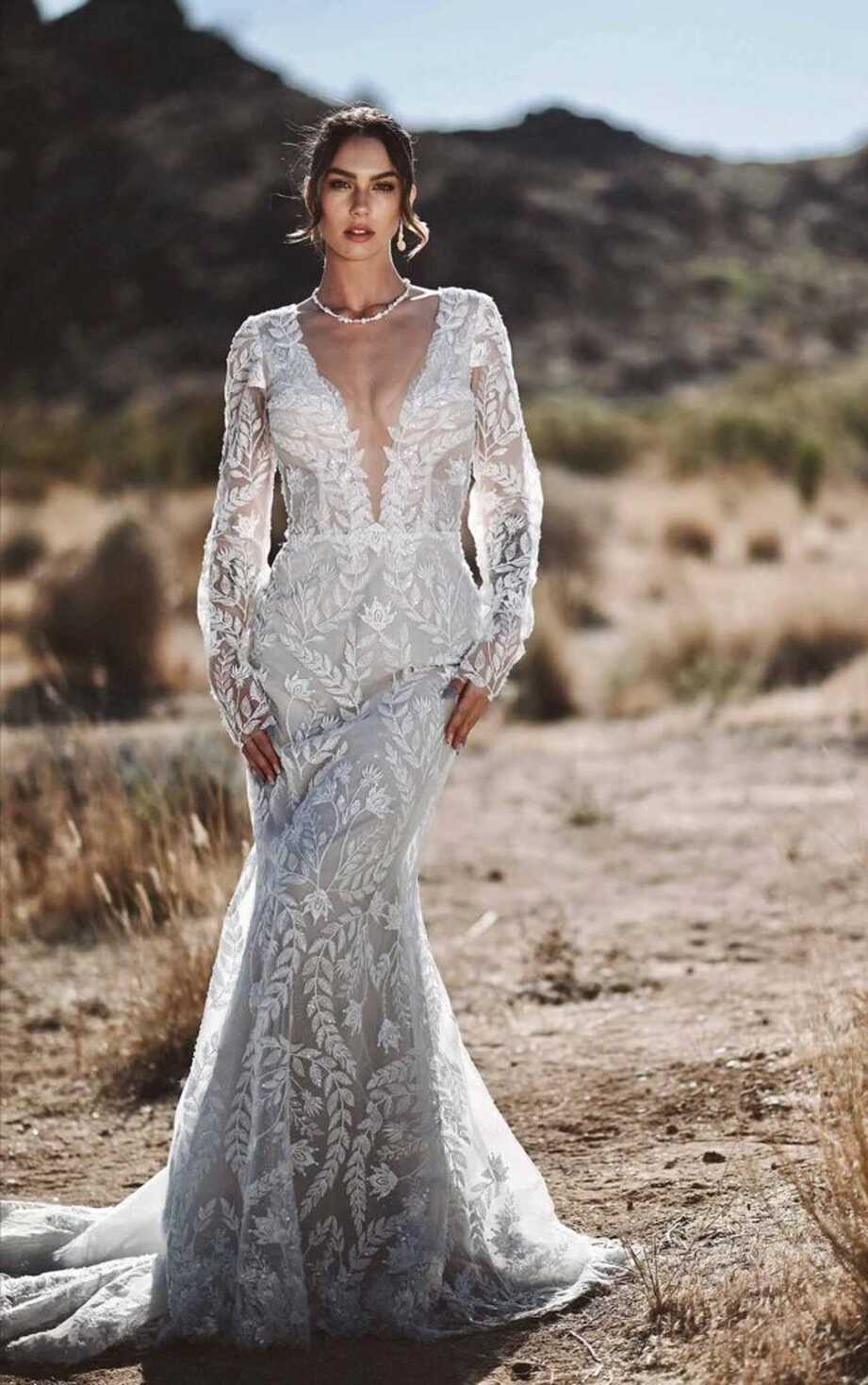 Pros and Cons of Long Sleeve Wedding Dresses - Pretty Happy Love