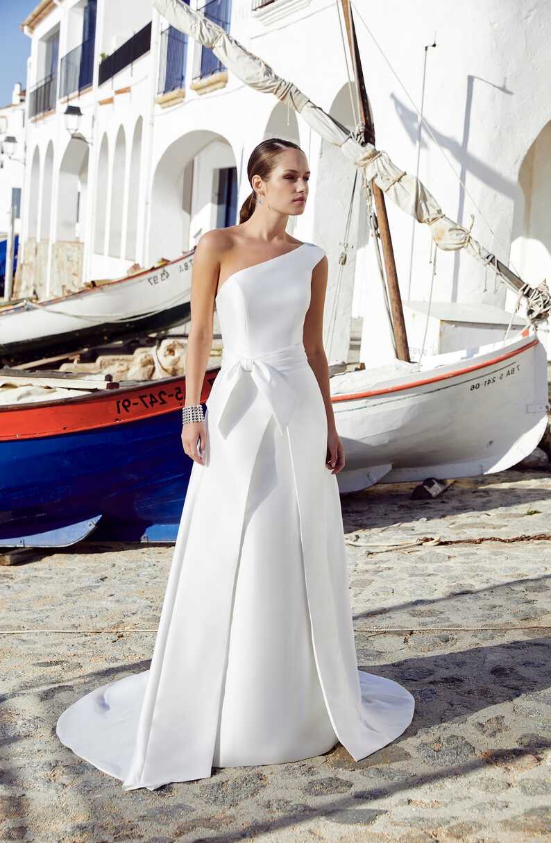 RONALD JOYCE INTERNATIONAL - Wedding dresses and bridal gowns