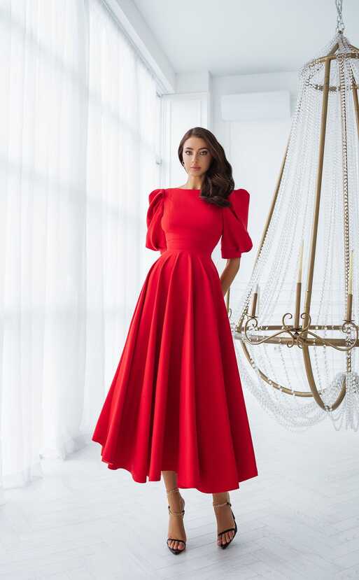 Red Backless Puff-Sleeve Midi Dress - Flowy Alluring Style