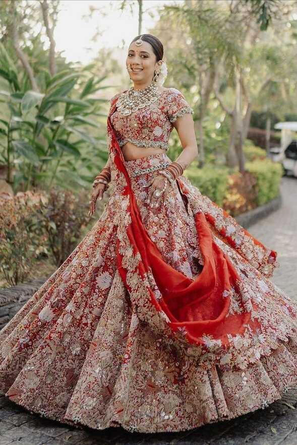 Red Bridal Lehengas For Indian Wedding