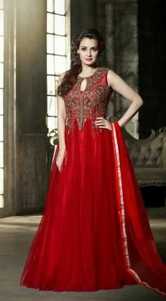 Red Colour Net Gown at Rs 3999 | Fancy Gown in Surat | ID: 12134139291