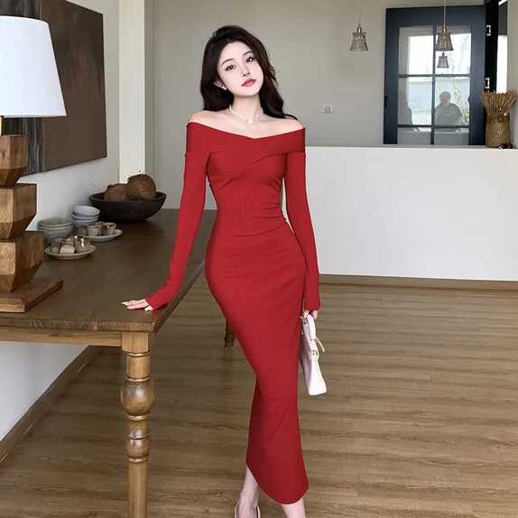 Red Long Sleeve Offshoulder Maxi Dress - newme