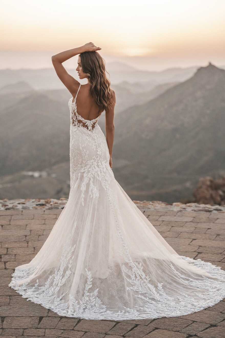 Romantic Fit-and-Flare Gown With Low Back | Kleinfeld Bridal