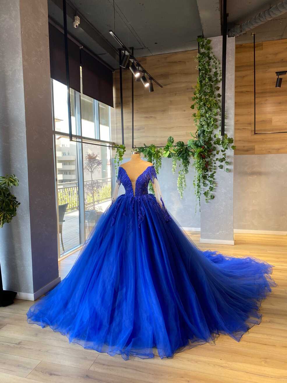 Royal blue gown – Goddess Exclusive