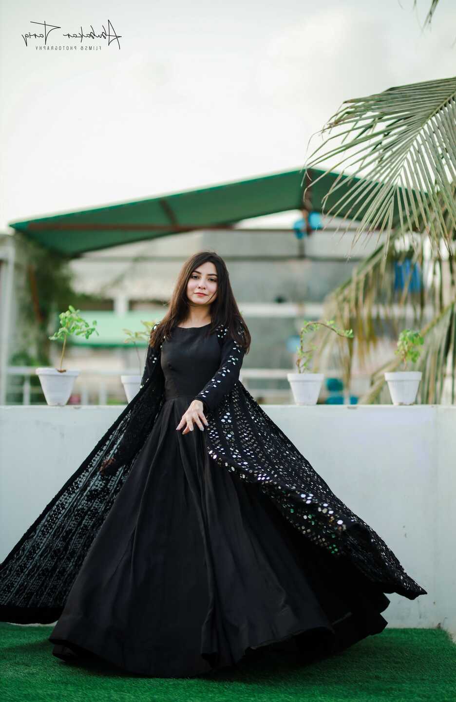 SOLID BLACK LONG FLARED EMBELLISHED GOWN WITH ANARKALI – Saad Ibrahim