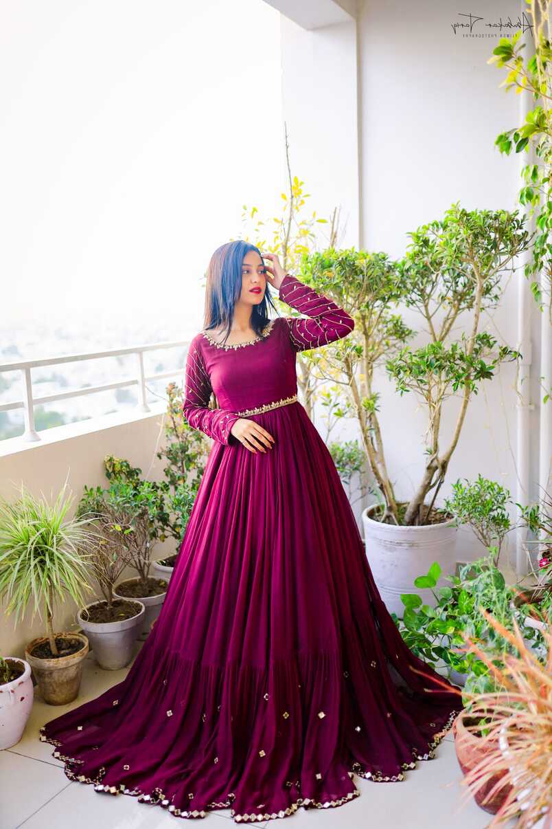 SOLID PURPLE HAND EMBELLISHED LONG FLAIR MAXI – Saad Ibrahim