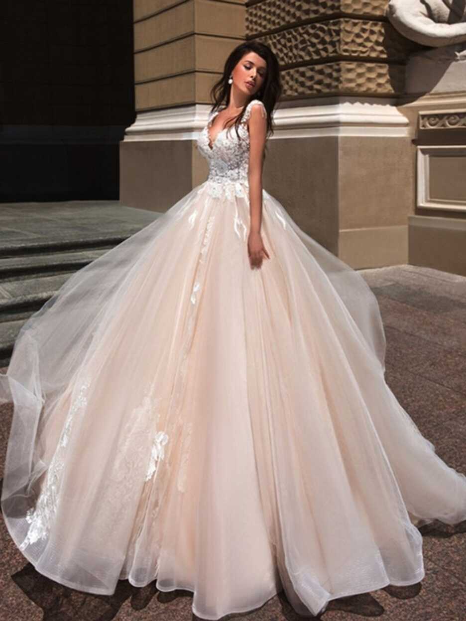 Sexy Champagne Princess Wedding Dresses 2020 With 3D Floral Appliques