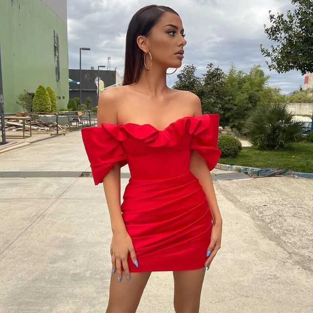 Sexy Cocktail Dresses Red Satin Off the Shoulder Sheath/Column ...