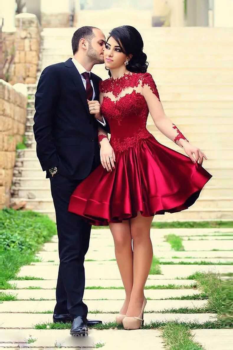 Short Burgundy Formal Homecoming Dresses Lace Applique Crew Neck ...