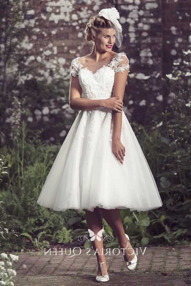 Short Lace and Tulle Illusion Cap Sleeve Wedding Dress - VQ