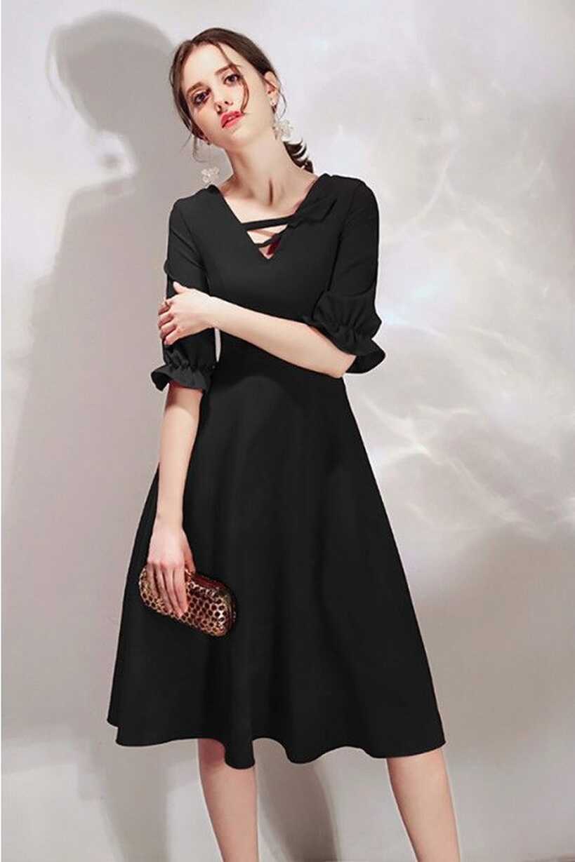 Simple Black Knee Length Party Dress With Half Sleeves