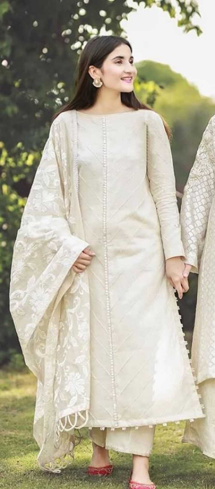 Simple Pakistani Dresses - Sleeves Designs for Dresses