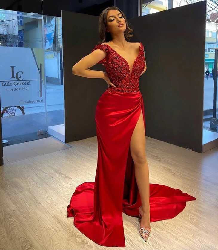 SoDigne Elegant red Satin Long Prom Dresses V Neck Crystal Beads ...