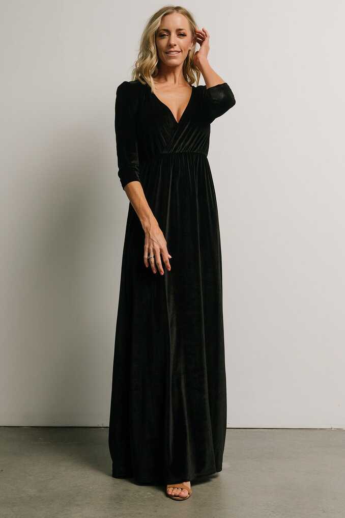 Sofia Velvet Maxi Dress | Black | Baltic Born