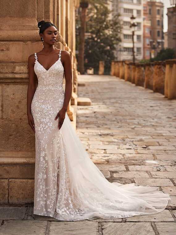 Sparkly Lace Mermaid Wedding Gowns with Detachable Tulle Bow Train