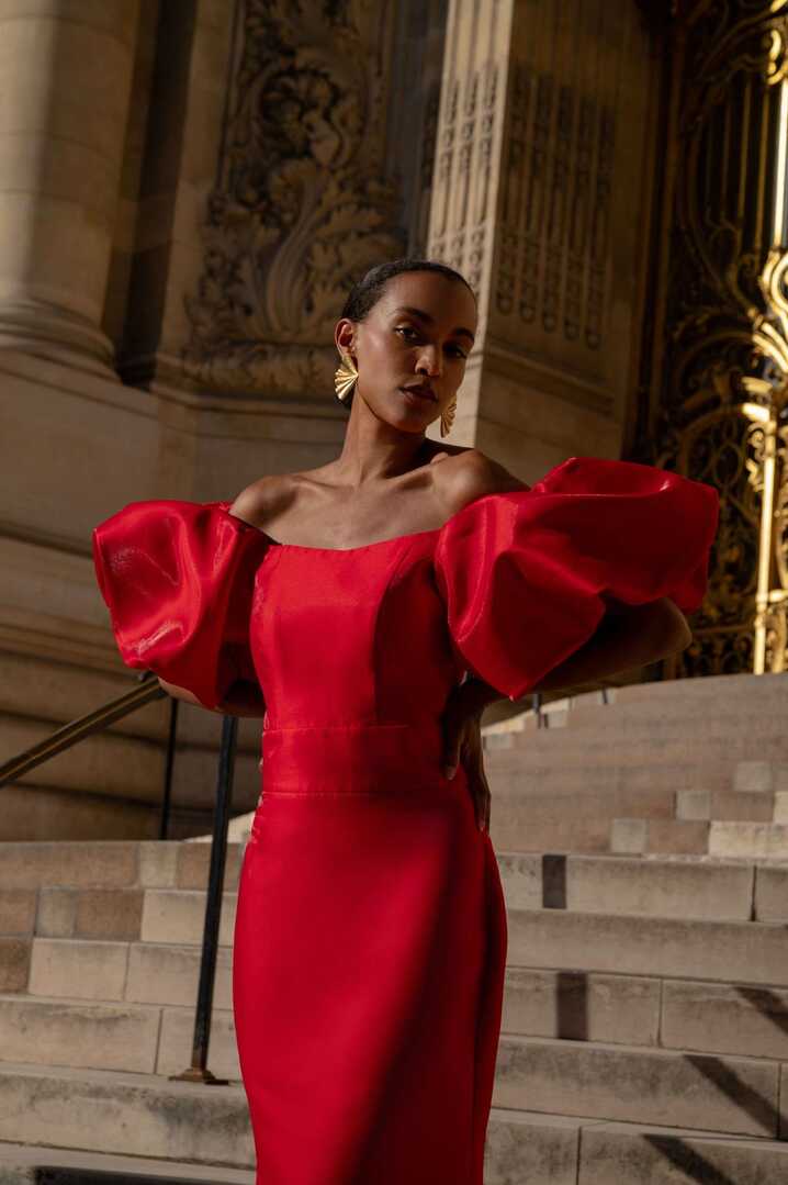 Striking red dress with puff sleeves – Viviane - Lily Was Here