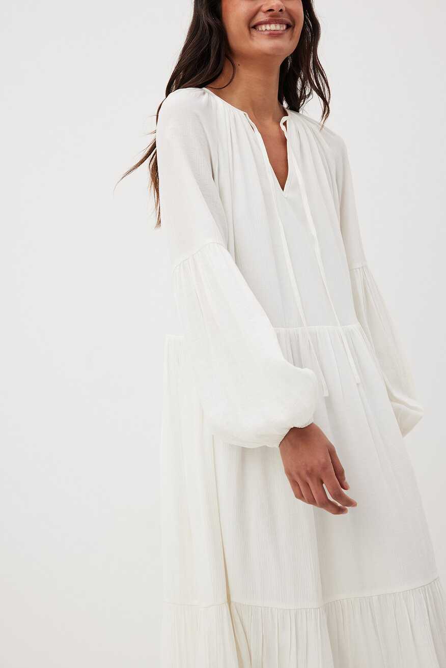 Structured Flowy Maxi Dress White | NA-KD