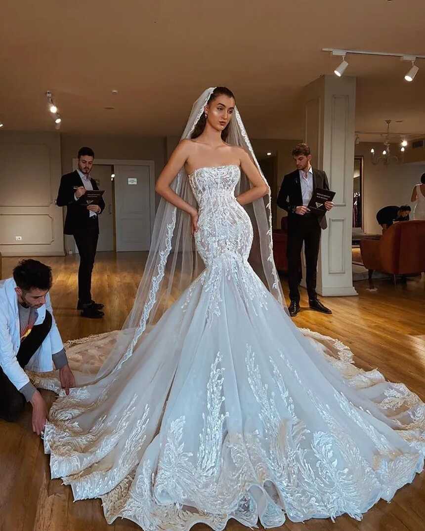 Stunning 2020 Strapless Mermaid Wedding Dress With Strapless ...