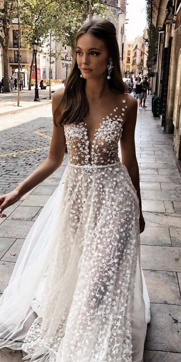 Summer Wedding Dresses: 24 Styles For Your Celebration