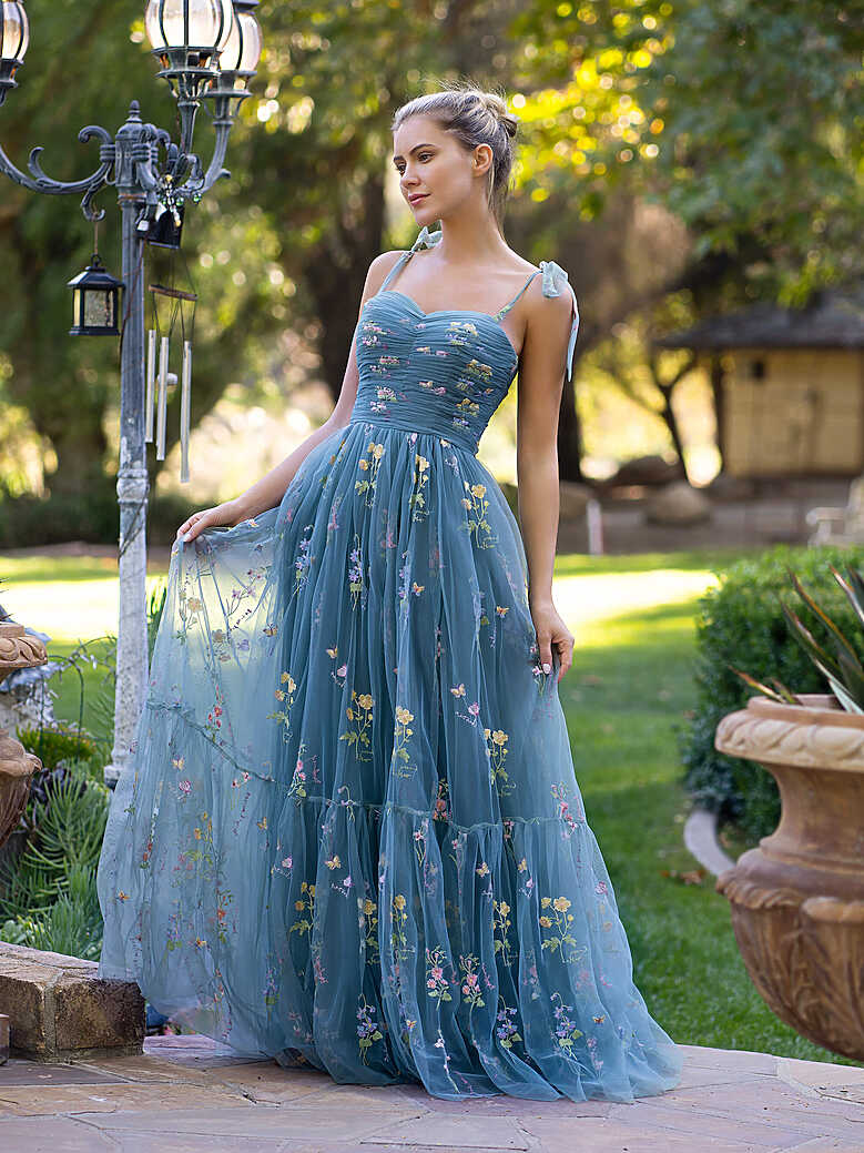 Sweetheart Neck Floor Length Tulle Embroidery Floral Prom Dress ...