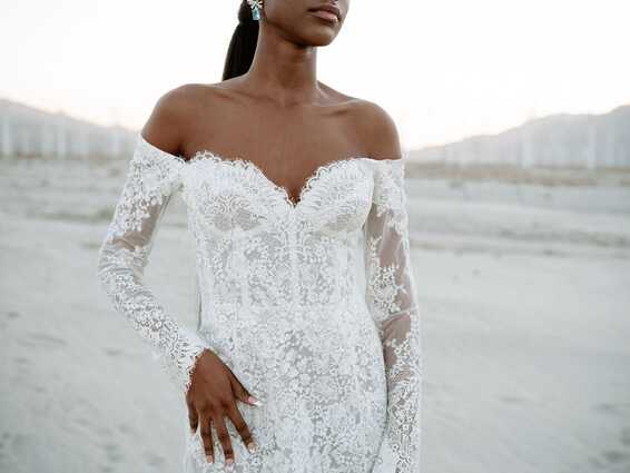 Sweetheart Wedding Dresses - Largest Selection - Kleinfeld ...