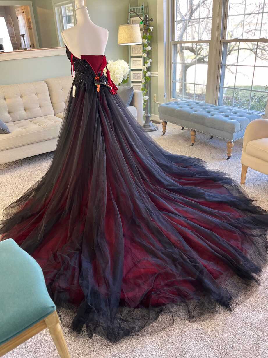 Taylor Dark Red and Black Wedding Dress, Ombre Colored Wedding ...