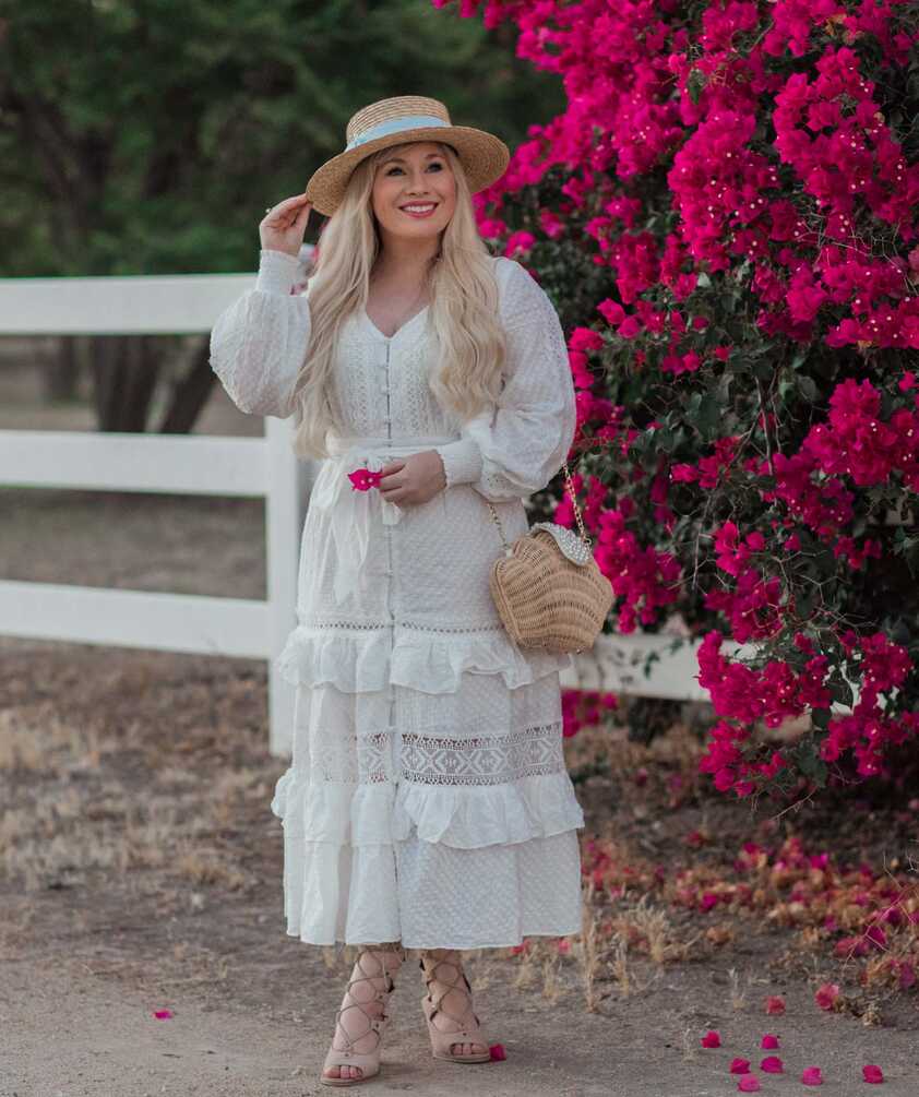 The Romantic White Summer Dress You Need This Season - Lizzie in Lace