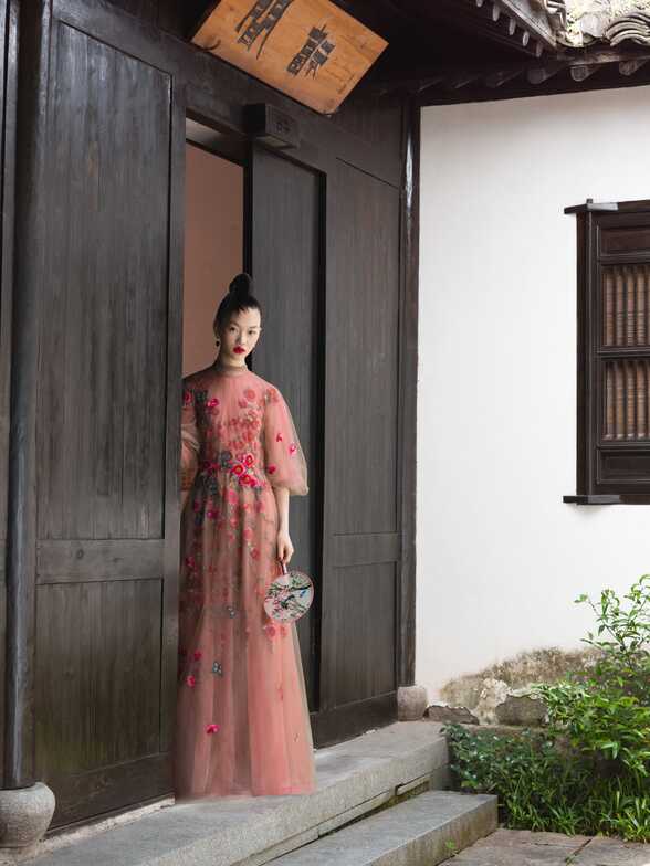 The Season&#39;s Luckiest Wedding Gowns - Chinese Wedding Dresses