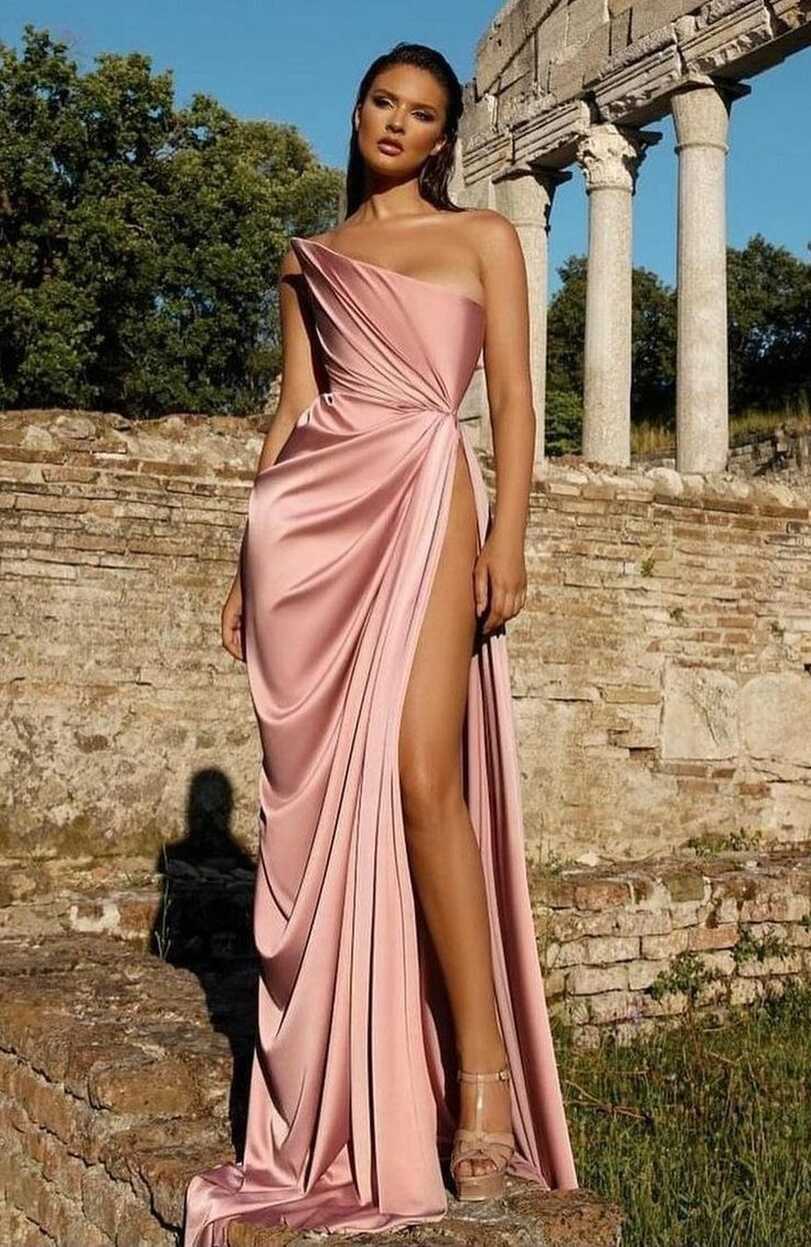 Top Stylish Bridesmaid Silk Dresses Designs // Latest Long Silk ...