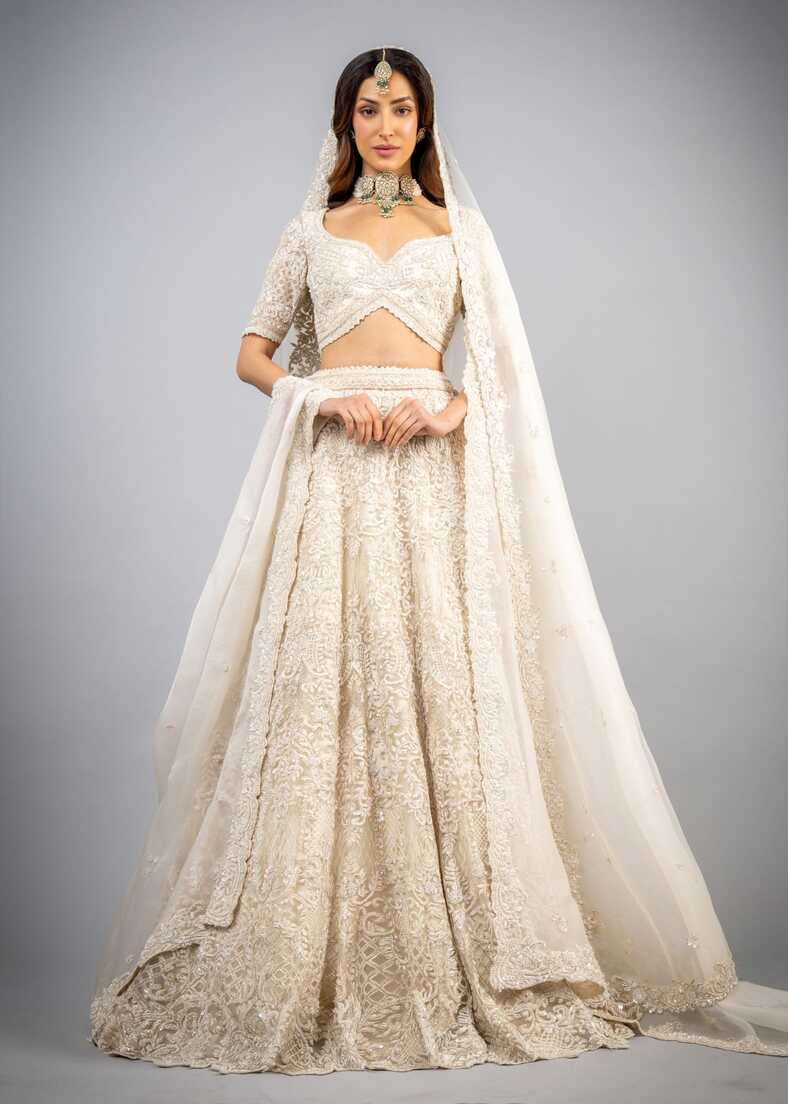 Traditional &amp; Contemporary Lehengas| Bridalwear | Indian Wedding ...