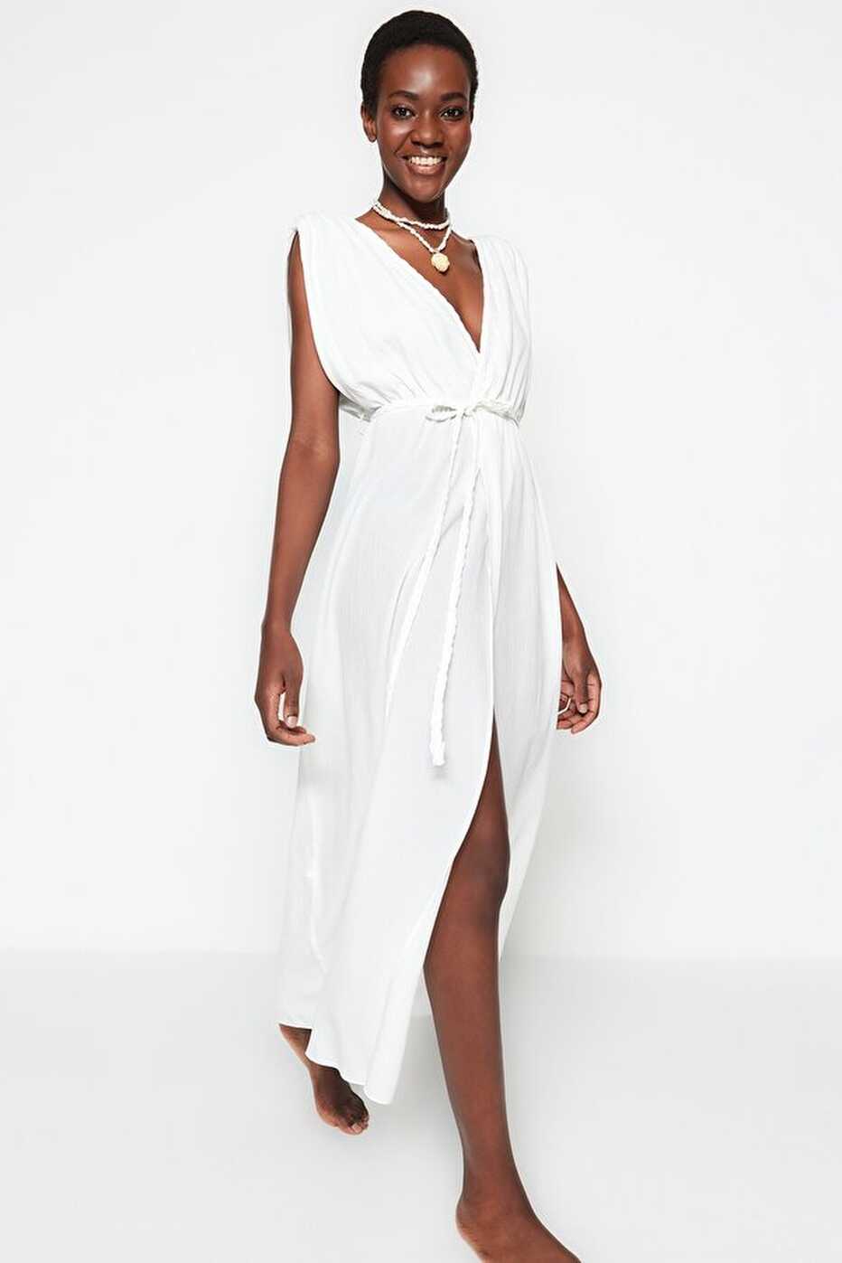 Trendyol Collection White Maxi Woven Slit Beach Dress ...