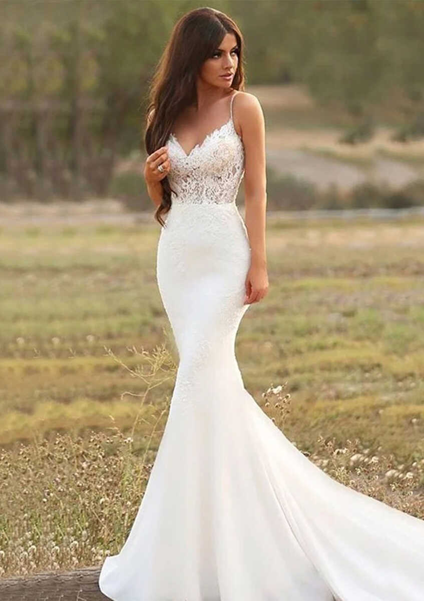 Trumpet/Mermaid Court Train Lace Tulle Wedding Dress with ...