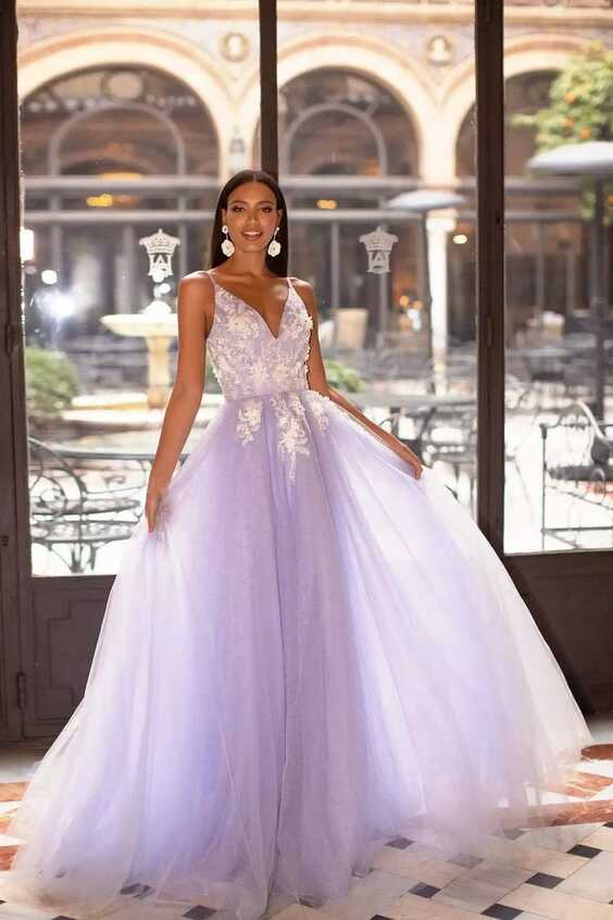 Tulle Light Purple Wedding Dress