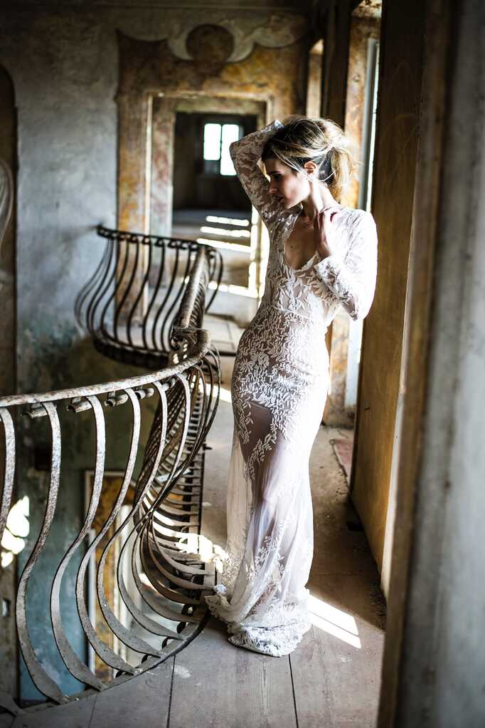 Vintage Wedding Dresses for Modern Day Weddings - JJ&#39;s House