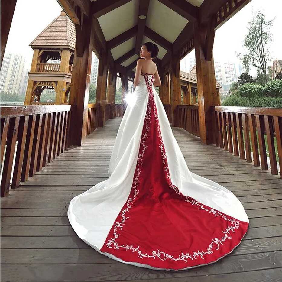 Vintage White And Red Country Wedding Dresses 2021 A Line ...