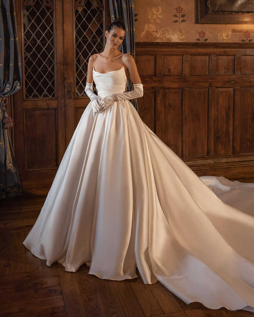 Wedding Dress Designers — 2024 Guide + Expert Tips