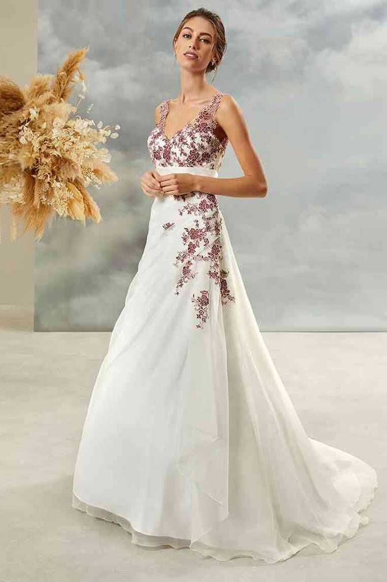 Wedding Dresses by Oreasposa - L1042 - WeddingWire.ca