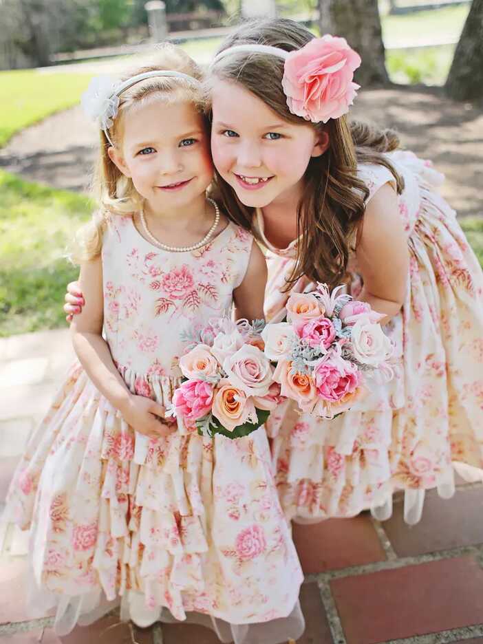 What Color Dress Does the Flower Girl Wear?