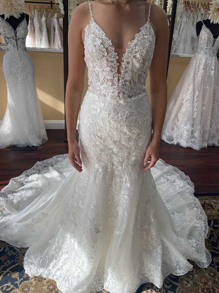 What is a Mermaid Style Wedding Dress? - Darianna Bridal &amp; Tuxedo ...