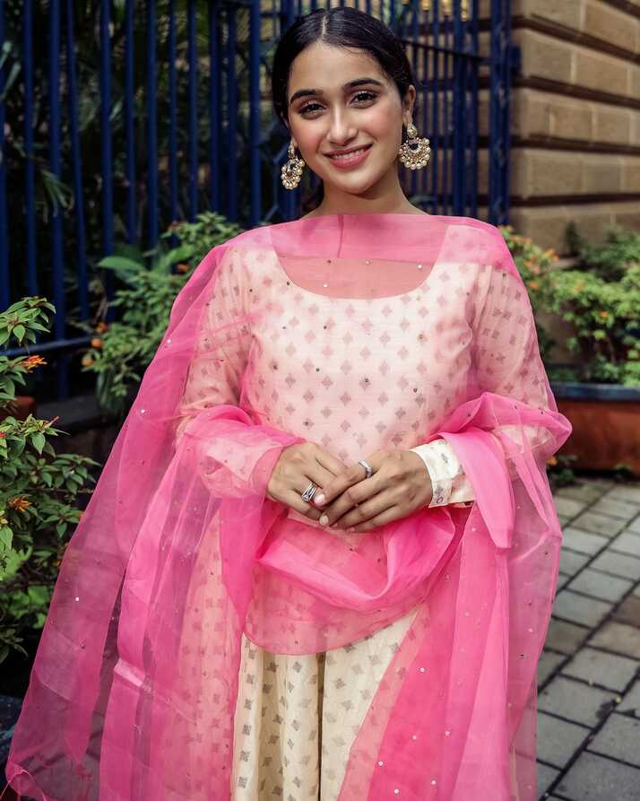 White anarkali flared dress with pink embroidered organza dupatta ...