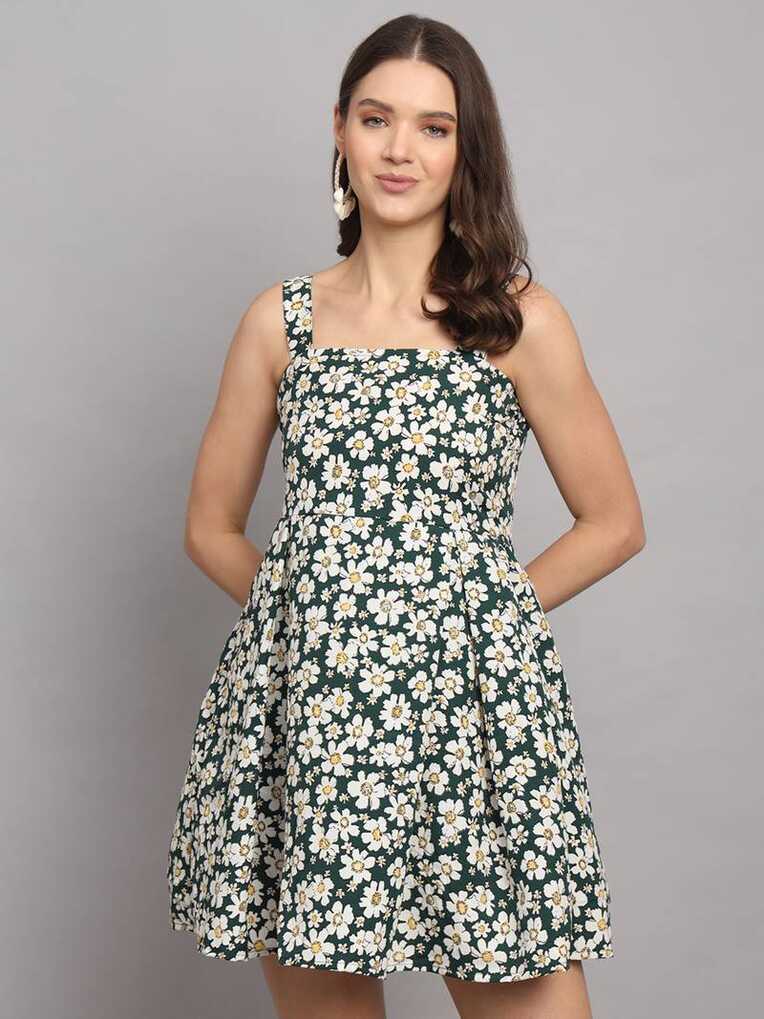 Women&#39;s Knee Length Floral Design Flared Sleeveless Dress (Green ...