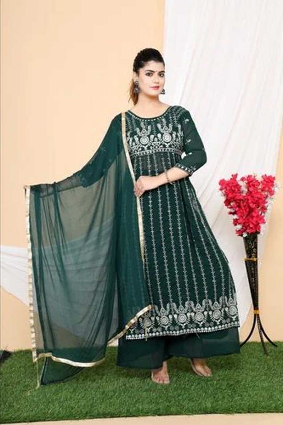 Women Green Naira Cut Georgette Palazzo Suit at Rs 870/set ...