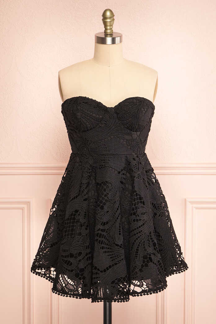 Ylvya Short Strapless Black Lace Dress | Boutique 1861