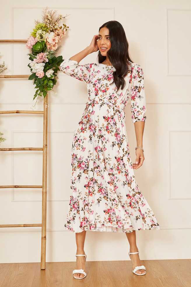 Yumi White Long Sleeve Floral Maxi Dress | Yumi