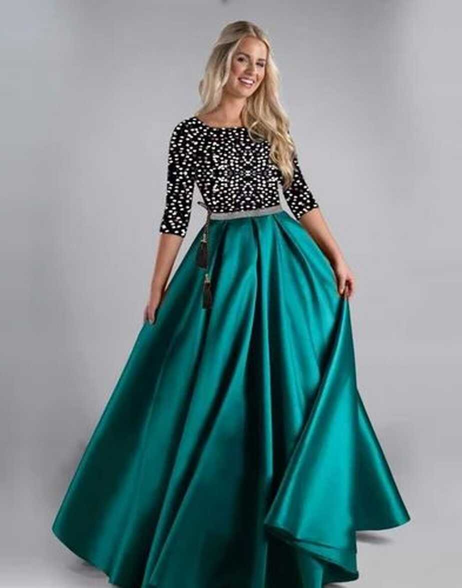 satin Solid Trendy Fashionable Women Gowns, Green at Rs 550/piece ...